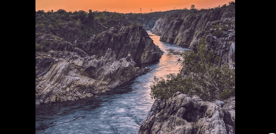 The Best and Popular Heritage-Bhedaghat  Madhya Pradesh.